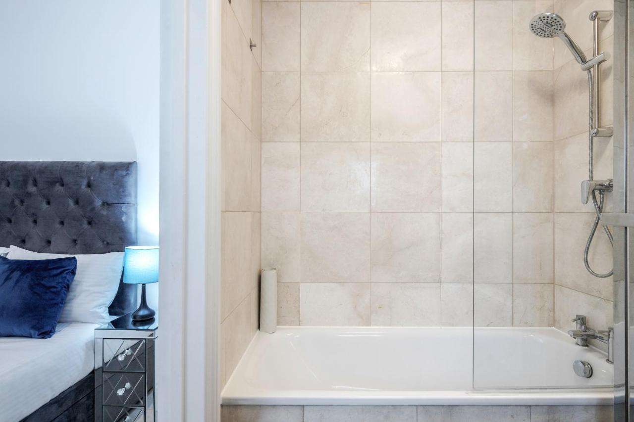 Oxford Street 2 Bed Apartment Londen Buitenkant foto